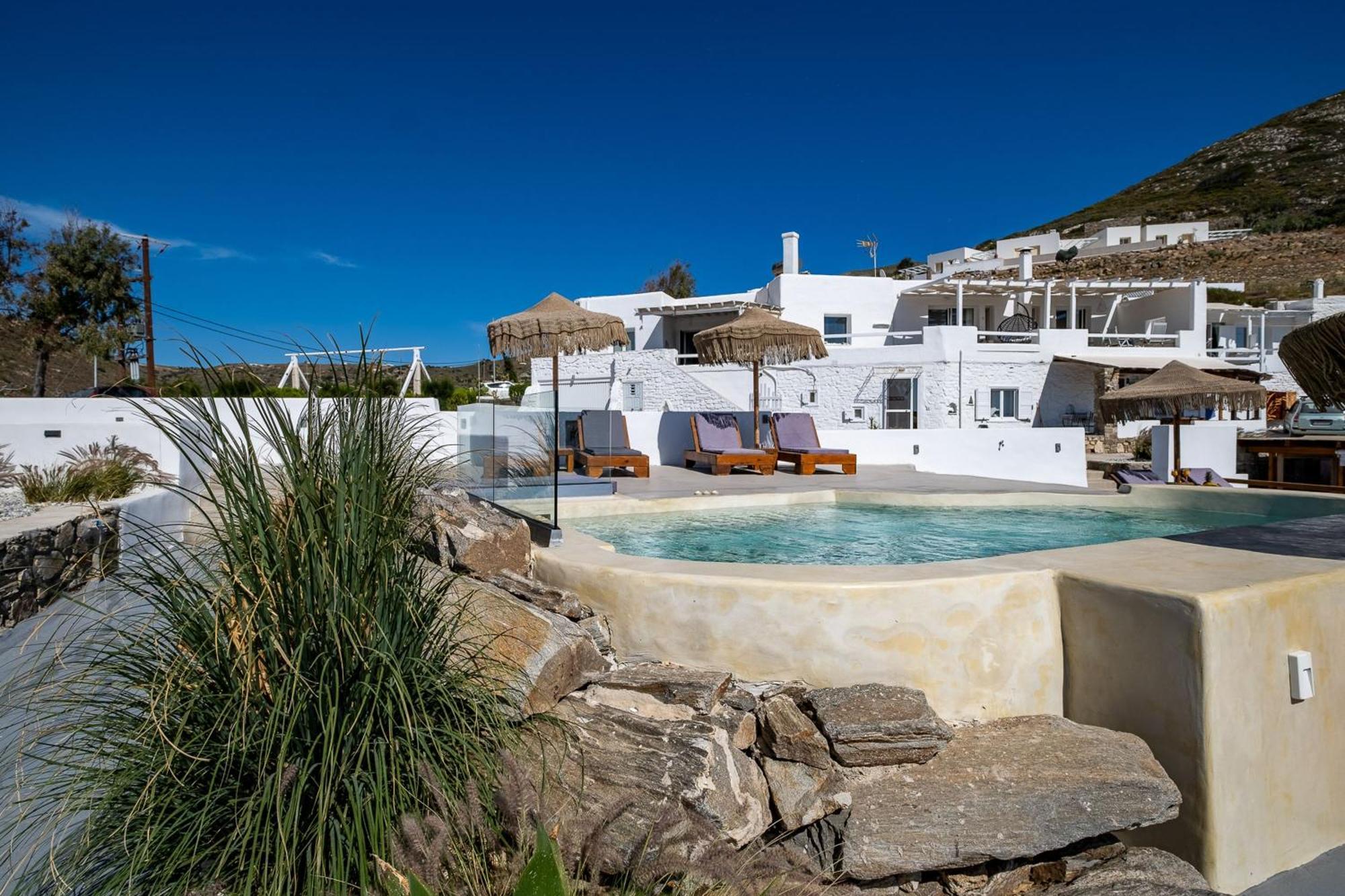 3 Paros All Season Villas Buitenkant foto